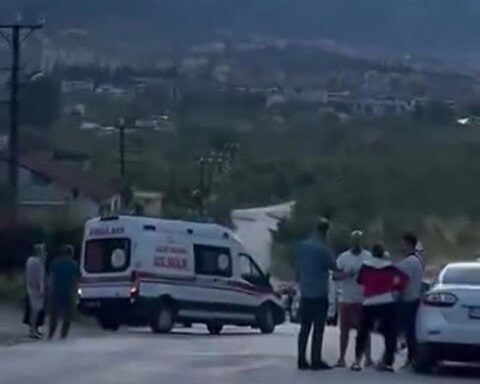Kocaeli'de Aileler Arasında Silahlı Kavga: 10 Yaralı