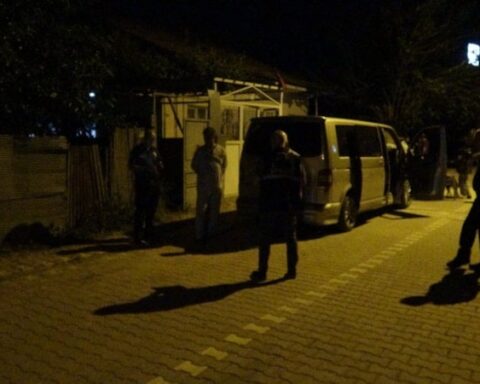 Malatya'da Ailevi Tartışma Sonrası Bıçaklı Kavga: Üç Yaralı
