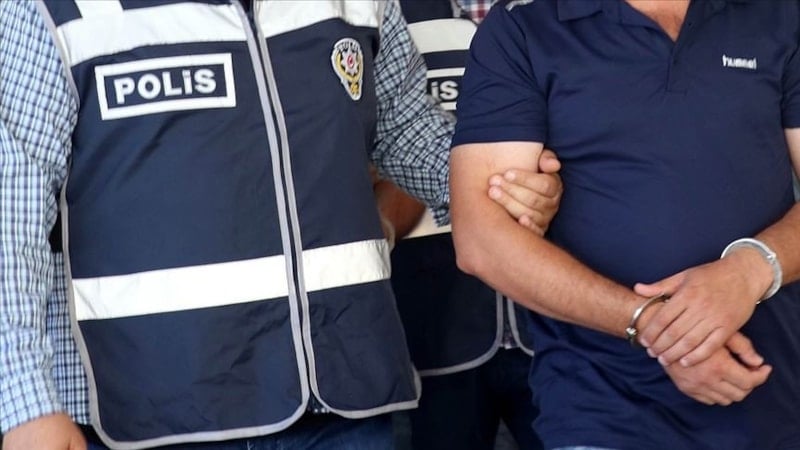 Mersin'de Boşanma Aşamasındaki Eşine Markette Bıçaklı Saldırı Yapıldı