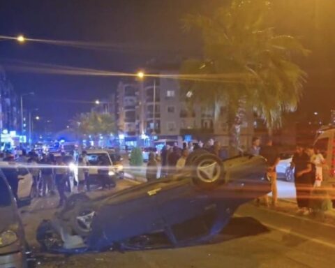 Mersin'de trafik kazası sonrası kaçan üç kişi kısa sürede yakalandı