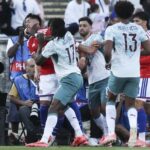 Rafael Leao, Hazırlık Maçında Rakibine Yumruk Attı ve Kırmızı Kart Gördü