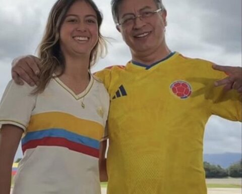 Rodriguez, Antonella Petro'nun Fotoğraf Talebini Yanıtlamadı