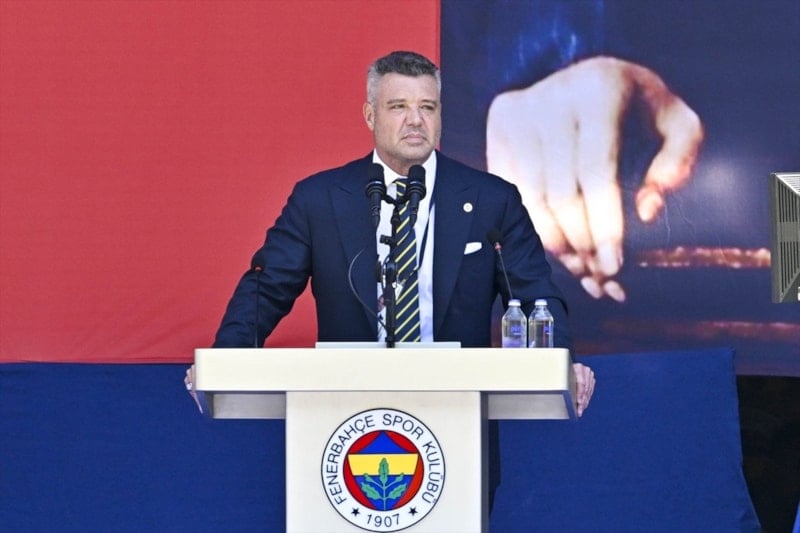 Sadettin Saran: Fenerbahçe'nin Menfaatleri İçin Görevime Veda Ediyorum