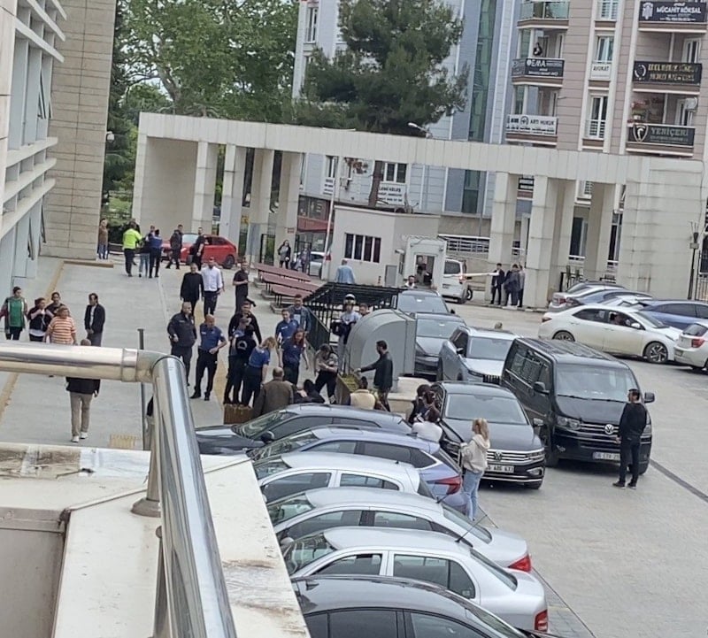 Samsun Adliyesi'nde Dava Sırasında Kavga Çıktı, Polis Müdahale Etti