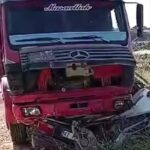Şanlıurfa'da Kamyon-Otomobil Çarpışması: 3 Kişi Hayatını Kaybetti