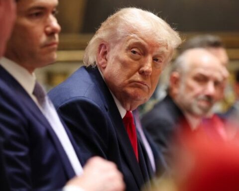 Trump ve Netanyahu Görüşmesi: Beyrut’a Asker Gönderilmeyecek.