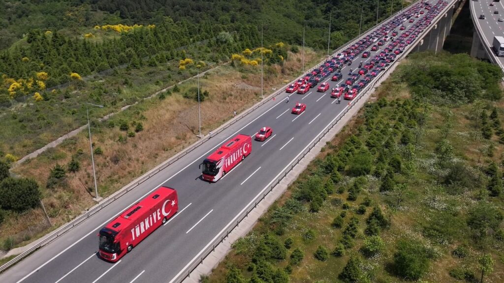 Türk Milli Takımı'na Dünyadan Büyüleyici Uğurlama Ve İlgi